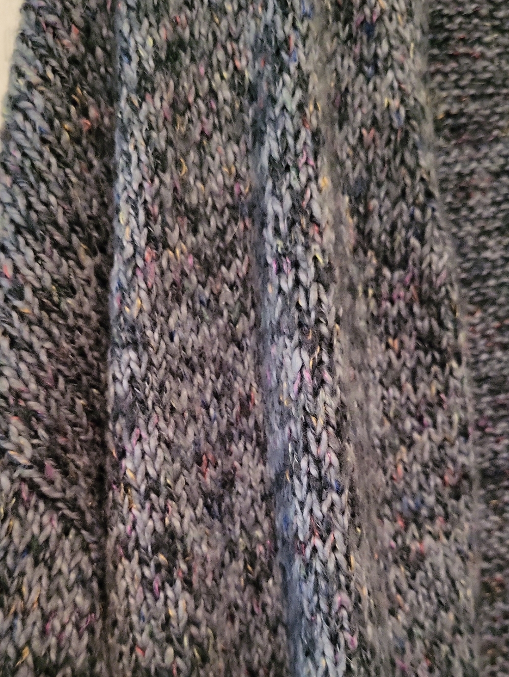 Two Beautiful Loft Medium Cardigans - Picture 5 of 6
